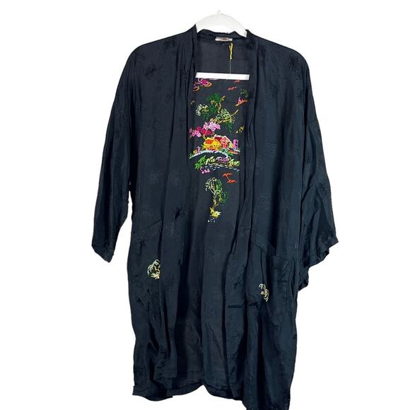 Vintage | Oriental Embroidered Kimono Robe Jacket Cover Up Black Size Medium - Picture 2 of 8